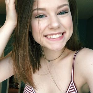 Meet your Posher, Michaela